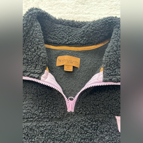 Koolaburra by Ugg Cozy Sherpa 1/4 Zip Pullover Black in Size XL - Picture 15 of 15